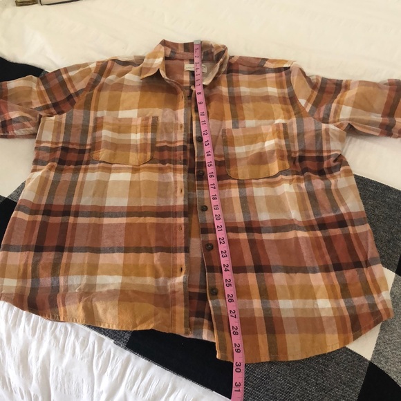 Universal Thread Shirt - Picture 3 of 4